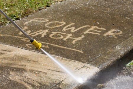 Diy vs professional power washing